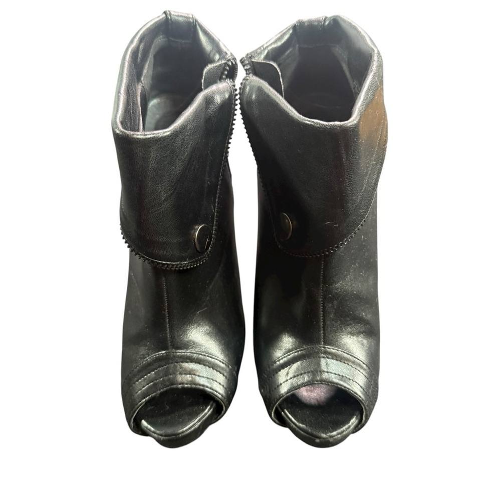 Wild Fable Black Ankle Booties with Peep-Toe